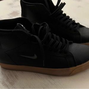 Nike Zoom Blazer Mid Premium Sneakers